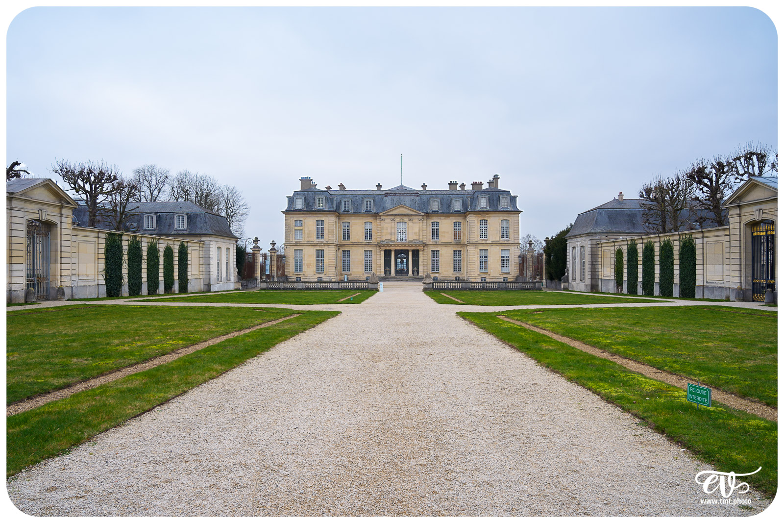 CHATEAU DE CHAMPS SUR MARNE